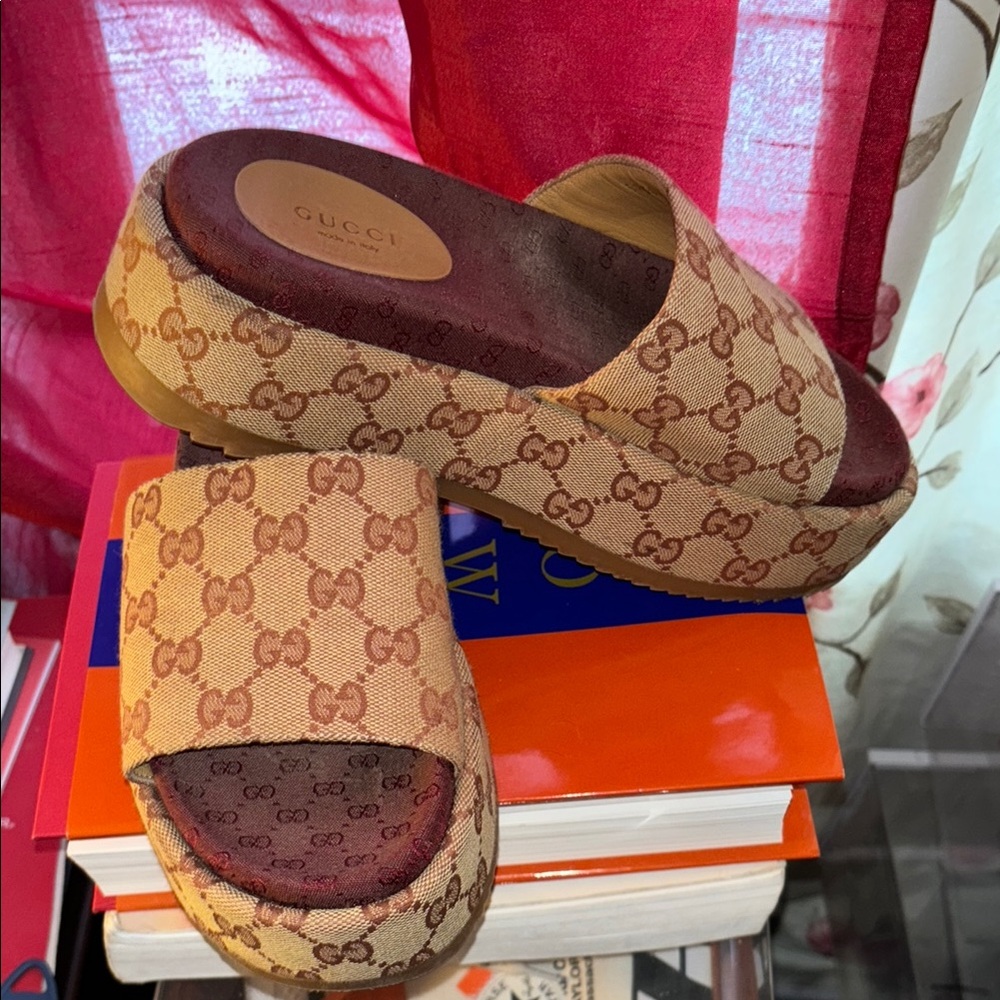 Gucci Platform Brown Monogram Slide Sandals - Picture 4 of 5